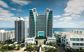 Signia By Hilton Diplomat Beach Resort